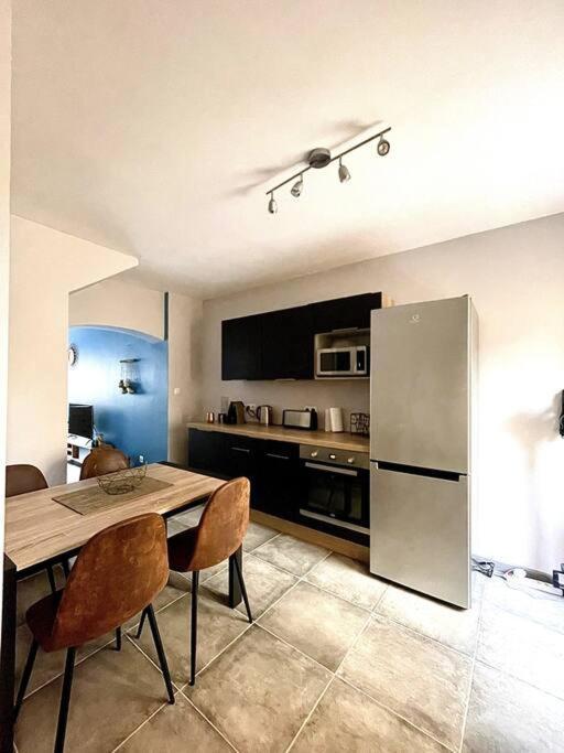 Jolie Maison De Ville - 4 Personnes - Wifi - Tv Mauguio Exterior foto